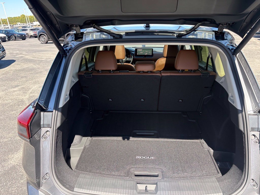 New 2026 Nissan Rogue Platinum AWD/4WD image 12