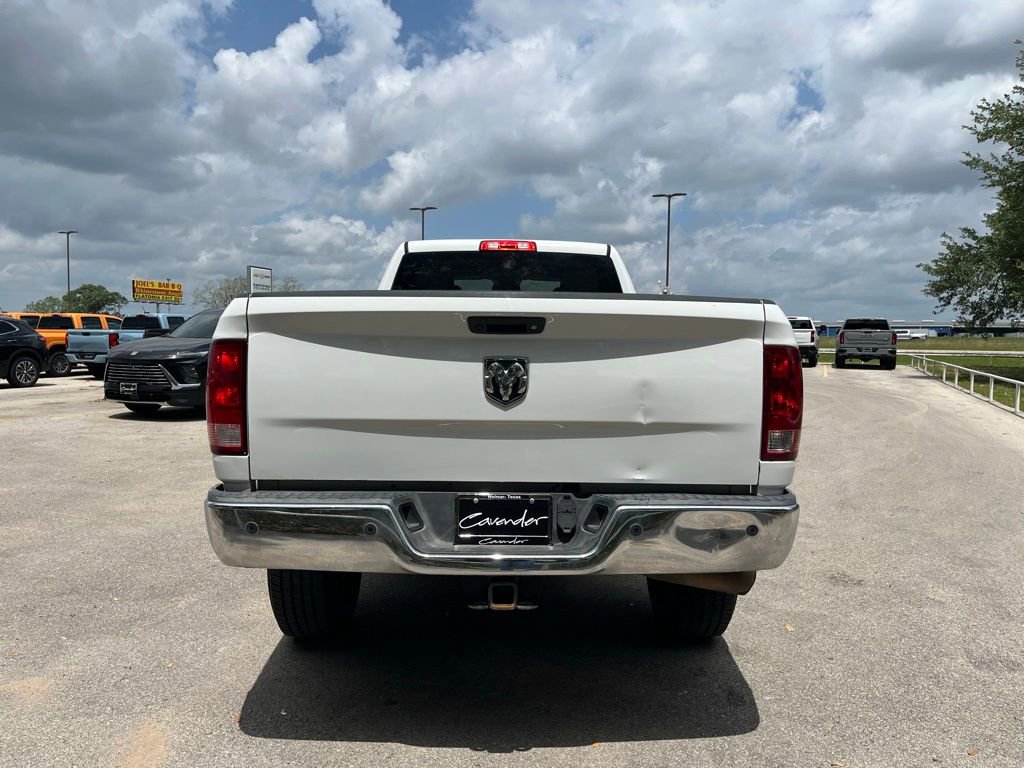 Used 2017 RAM 2500 Tradesman w/ Chrome Appearance Group AWD/4WD image 6