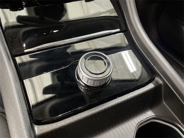 Used 2024 Jeep Grand Cherokee Laredo image 27