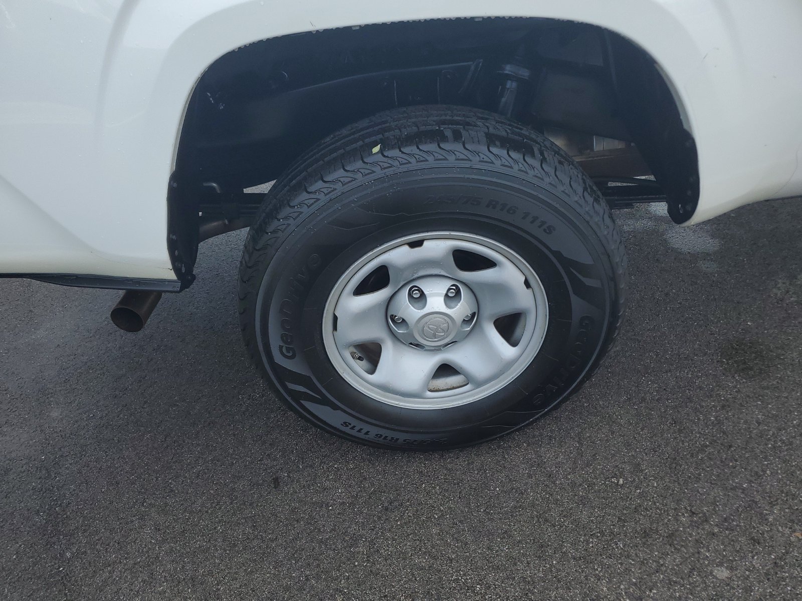 Certified 2023 Toyota Tacoma SR RWD image 5