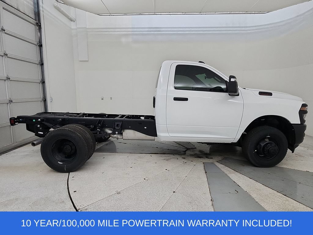 New 2026 RAM 3500 Tradesman AWD/4WD image 9