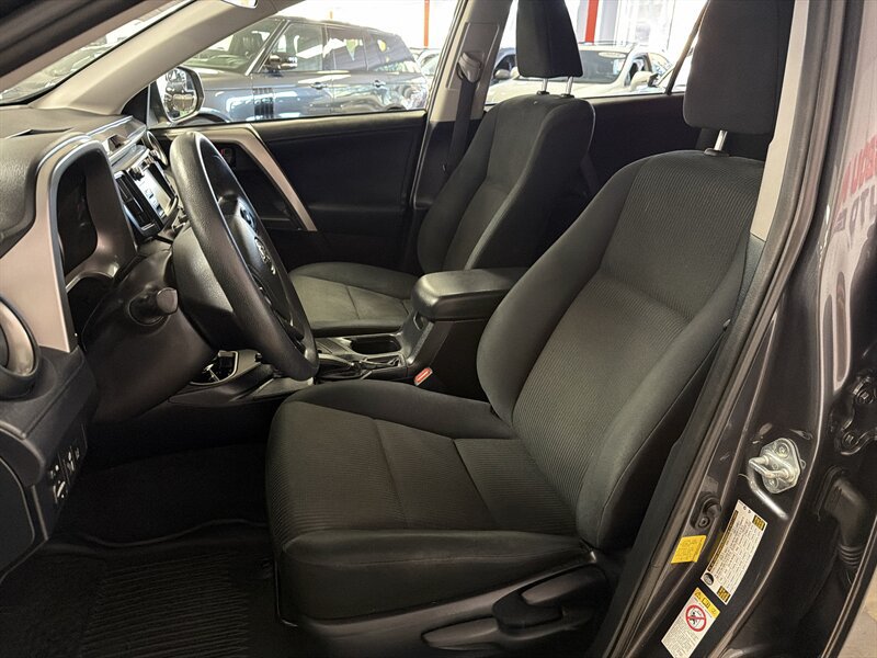 Used 2017 Toyota RAV4 LE w/ All Weather Liner Package FWD image 23