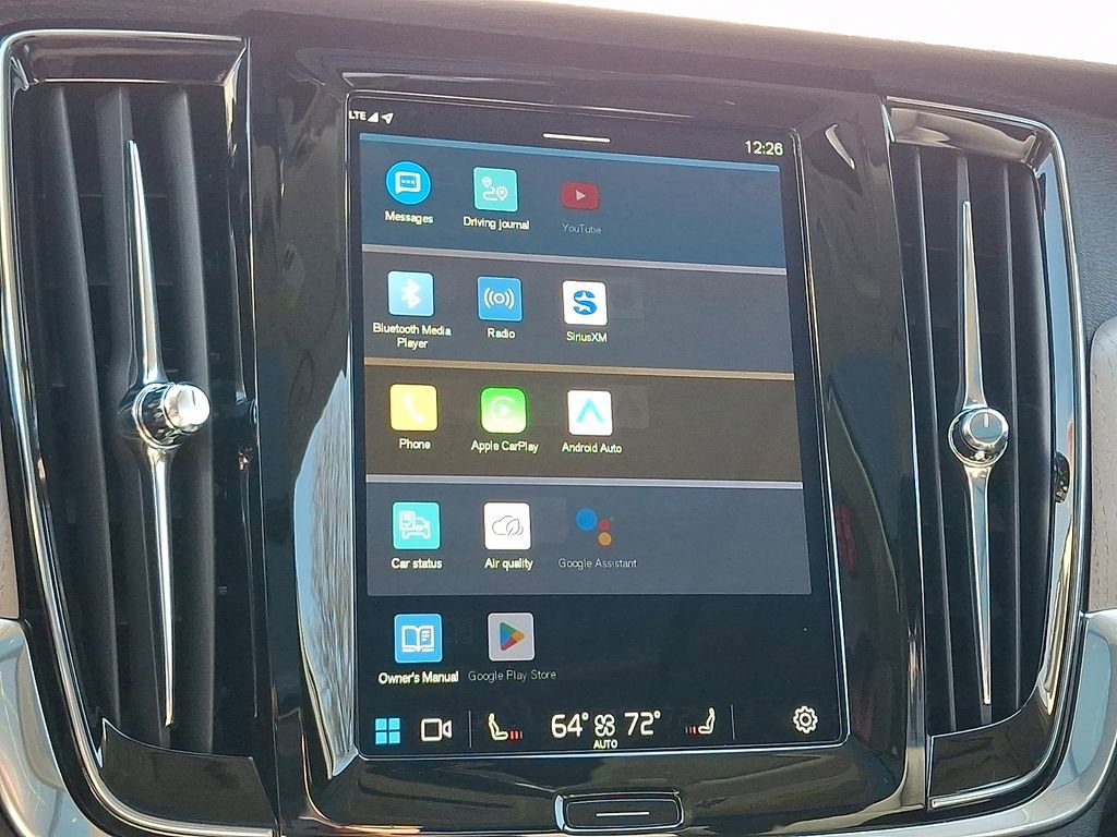 Used 2025 Volvo V90 B6 Cross Country Plus w/ Protection Package Premier image 28