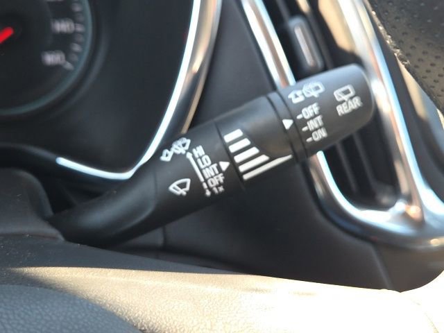 Used 2024 Chevrolet Equinox LT FWD image 42