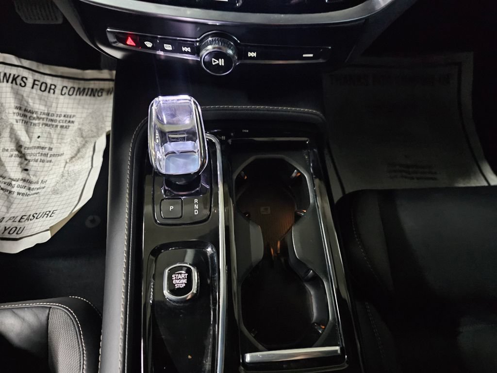 Certified 2023 Volvo V60 T8 Polestar AWD/4WD image 22