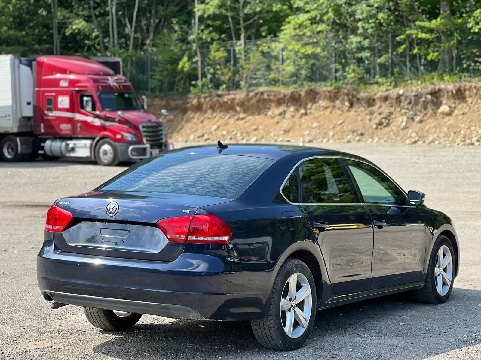 Used 2012 Volkswagen Passat 2.5 SE FWD image 6