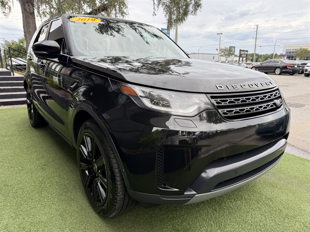 Used 2019 Land Rover Discovery SE AWD/4WD image 3
