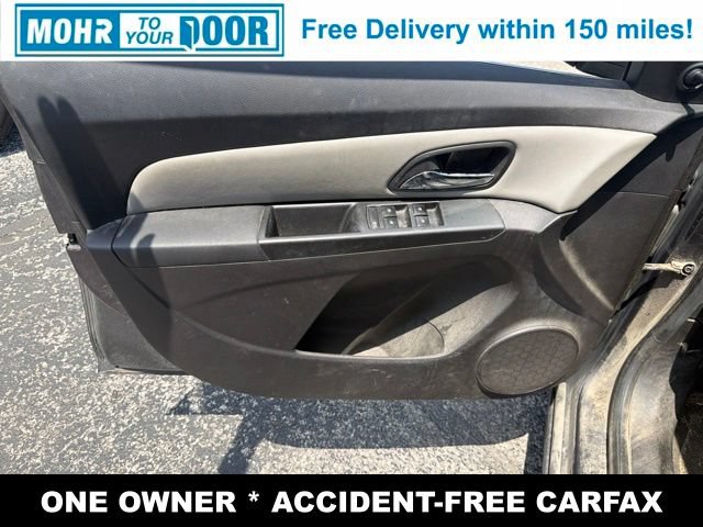 Used 2011 Chevrolet Cruze LS FWD image 14