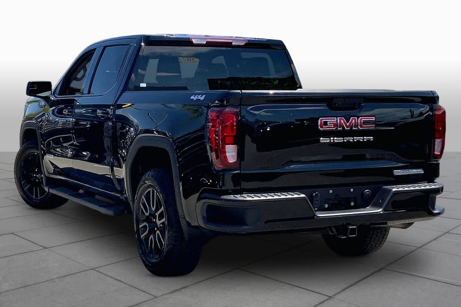 Used 2023 GMC Sierra 1500 Elevation AWD/4WD image 12