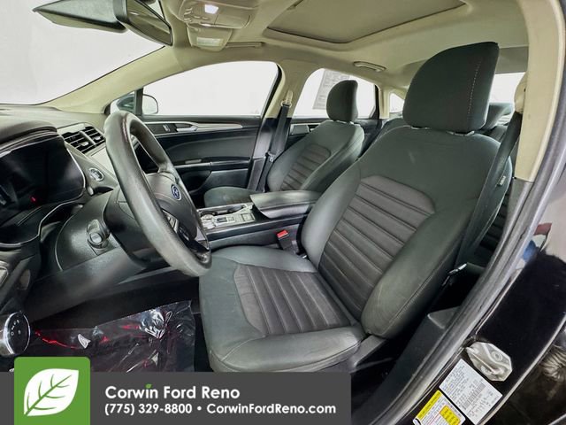 Used 2019 Ford Fusion SE image 20