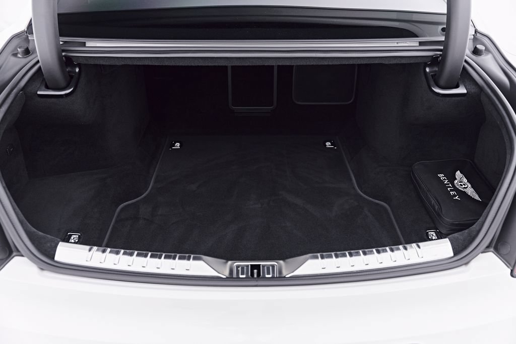 Used 2022 Bentley Flying Spur V8 AWD/4WD image 30