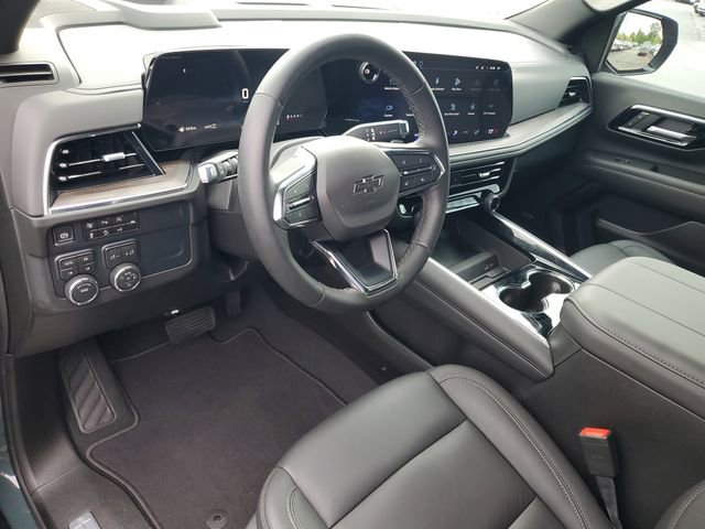 Used 2026 Chevrolet Tahoe Z71 w/ Comfort Package AWD/4WD image 6