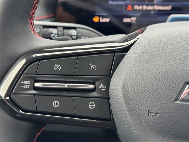 New 2026 Chevrolet Traverse RS w/ LPO, Floor Liner Package image 17