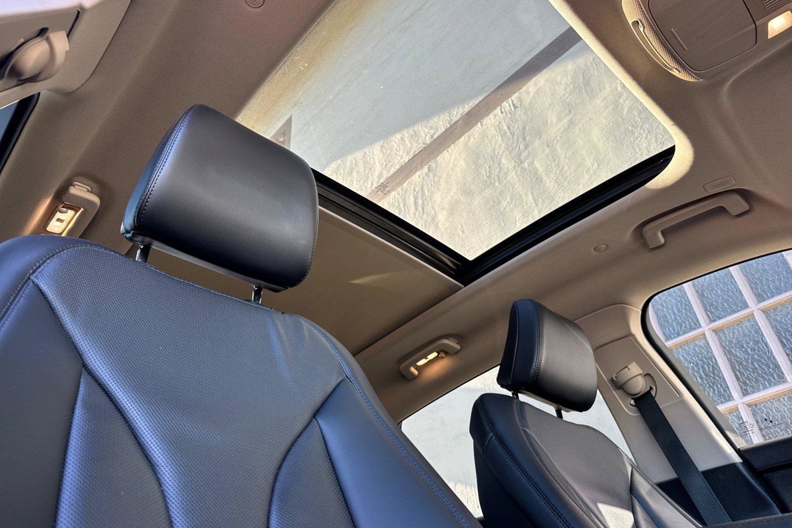 Used 2023 Lincoln Nautilus Reserve w/ Luxury Package image 20