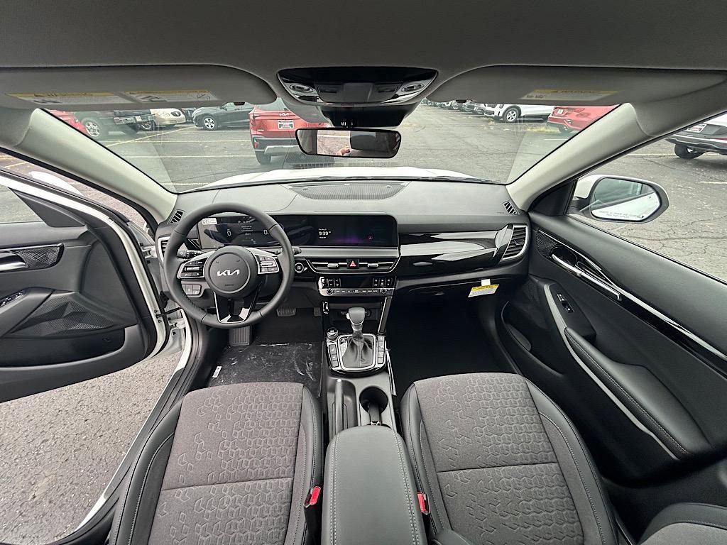 New 2026 Kia Seltos S image 24