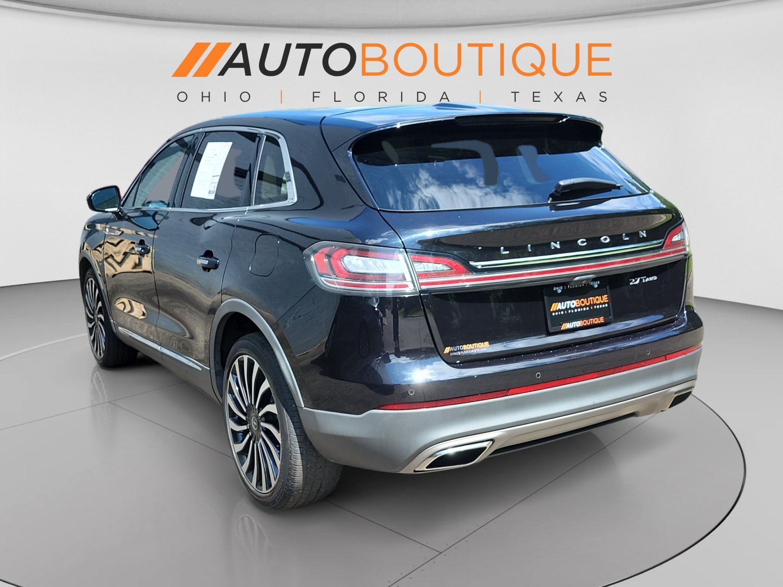 Used 2019 Lincoln Nautilus Black Label w/ Driver Assistance Package AWD/4WD image 3