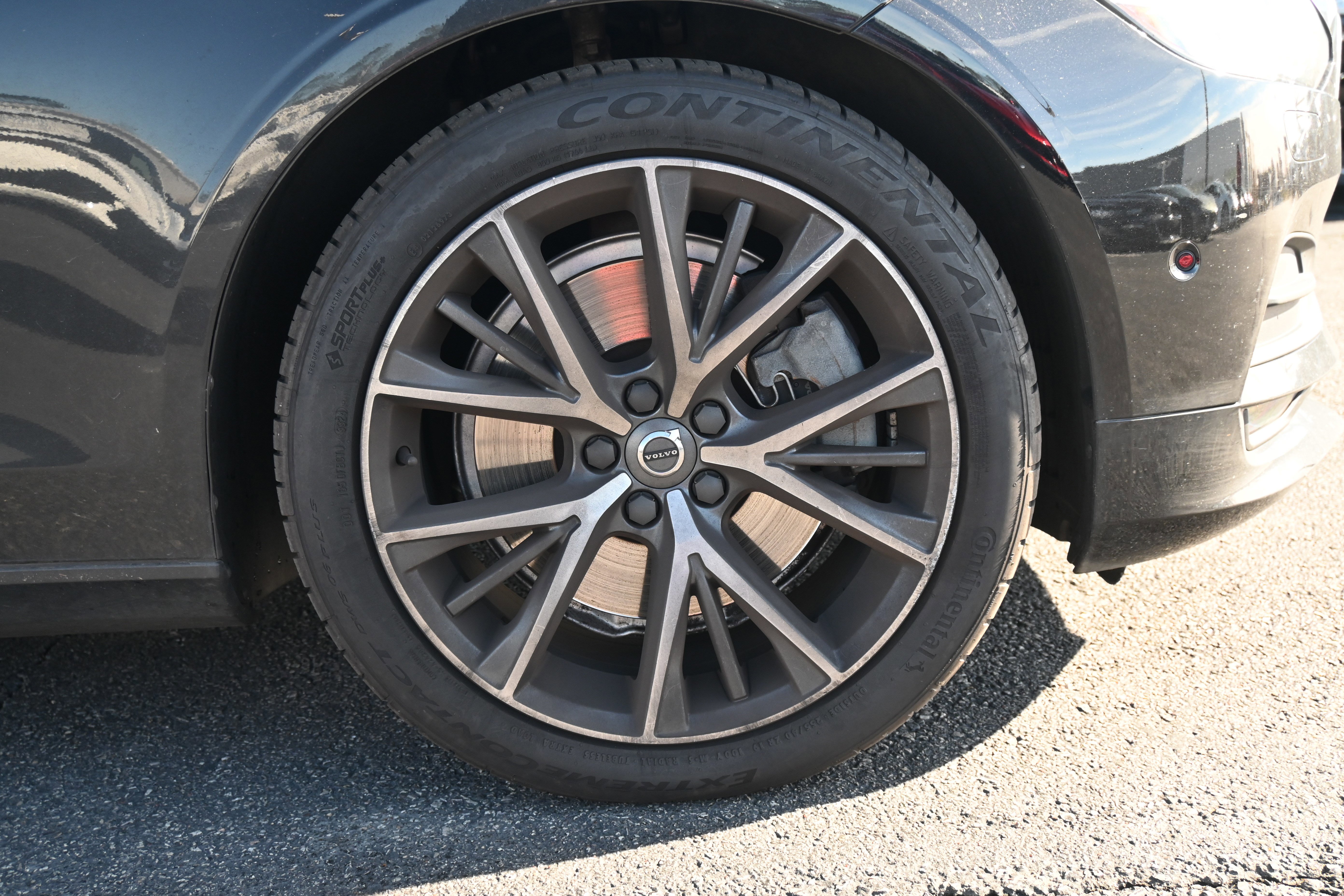 Used 2018 Volvo S90 T6 Momentum w/ Convenience Package image 13