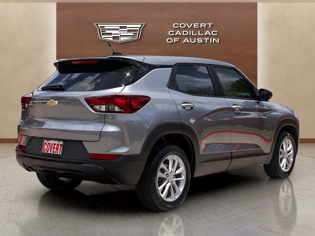 Used 2024 Chevrolet TrailBlazer LS w/ LS Convenience Package FWD image 4