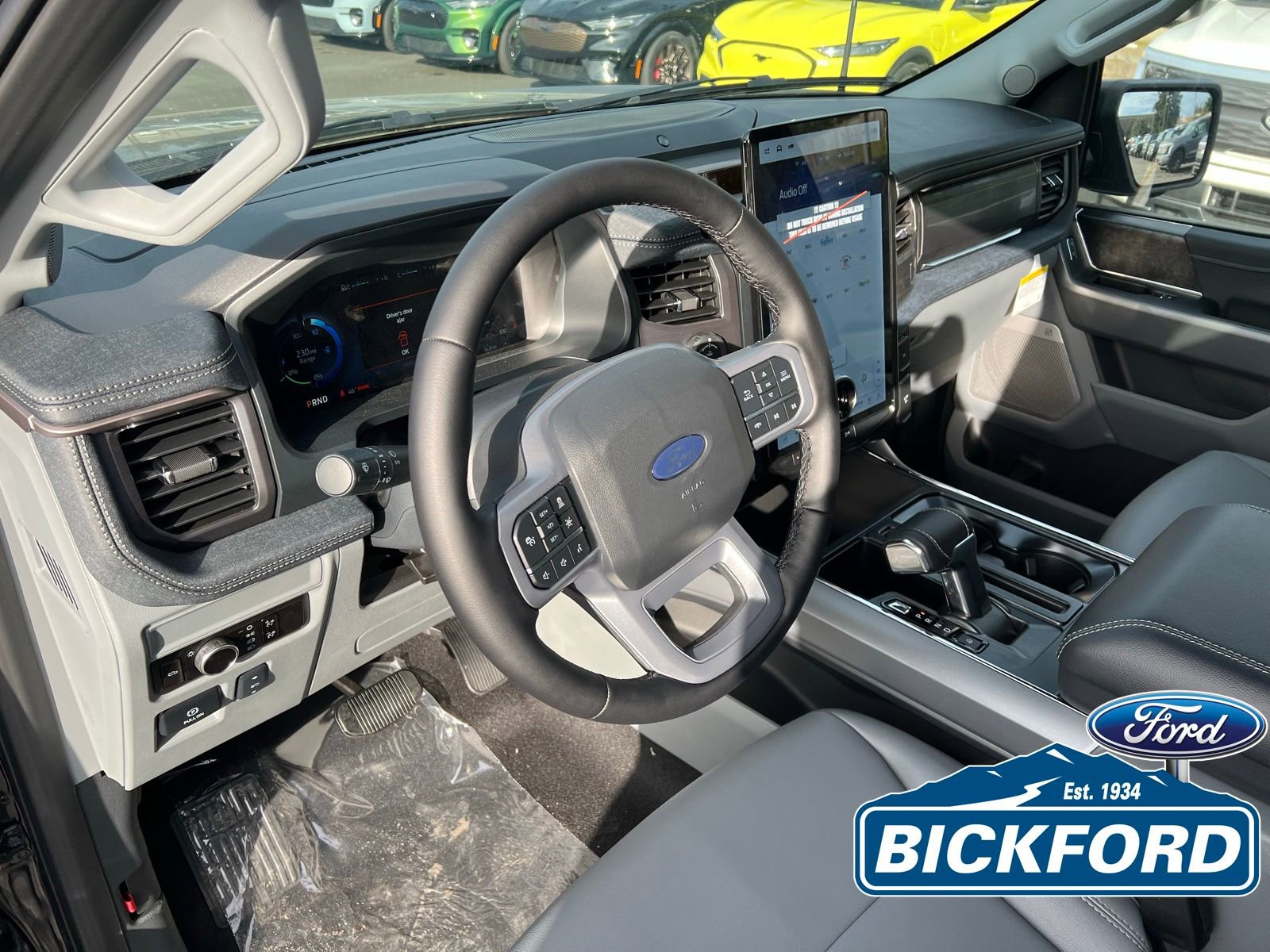 New 2025 Ford F150 Lightning Flash AWD/4WD image 11