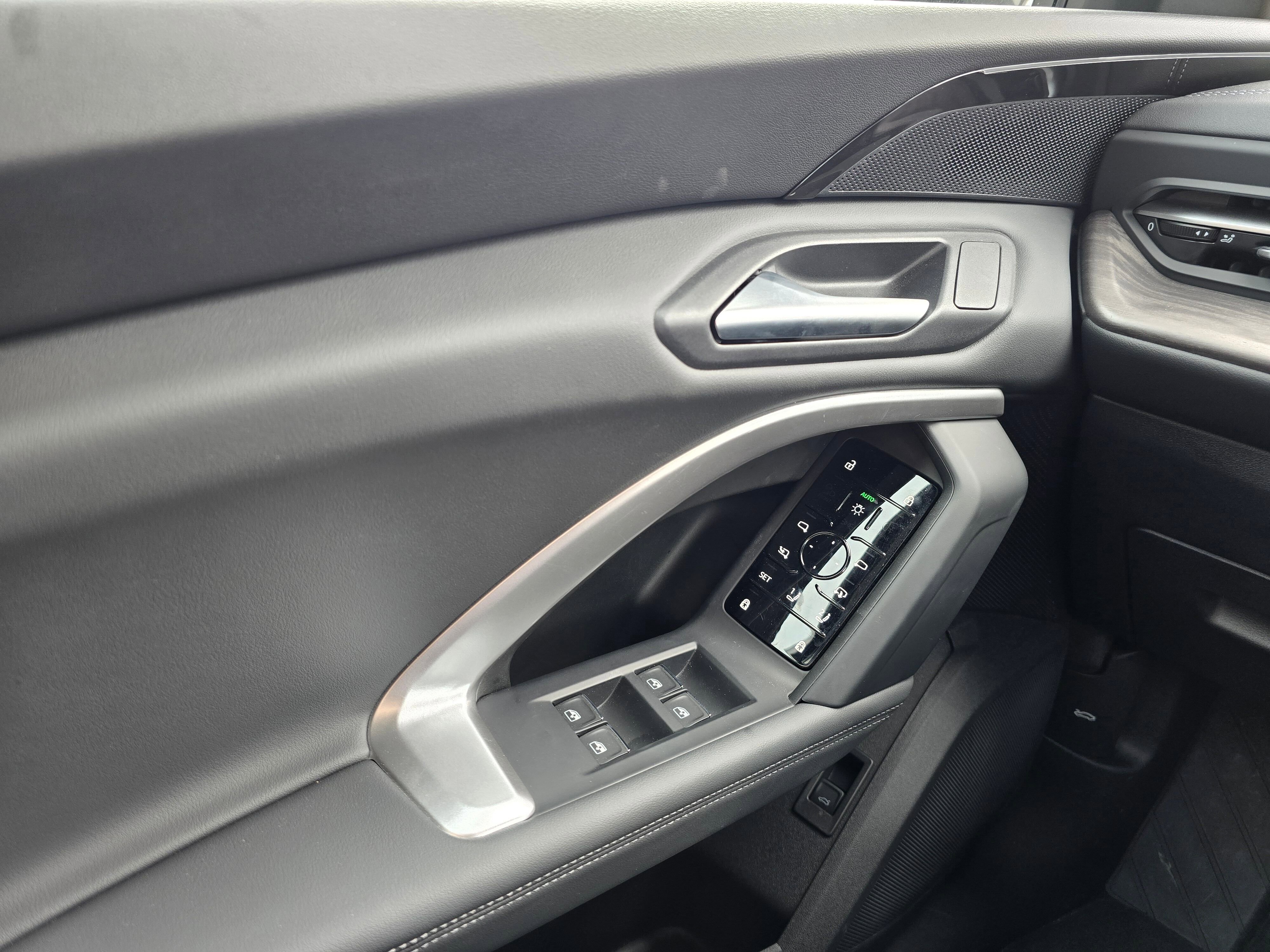 Certified 2025 Audi Q5 Premium w/ Convenience Package image 60