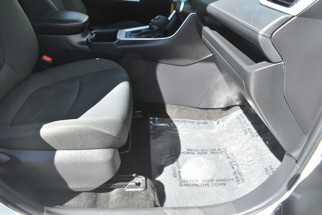 Certified 2024 Toyota RAV4 LE AWD/4WD image 25