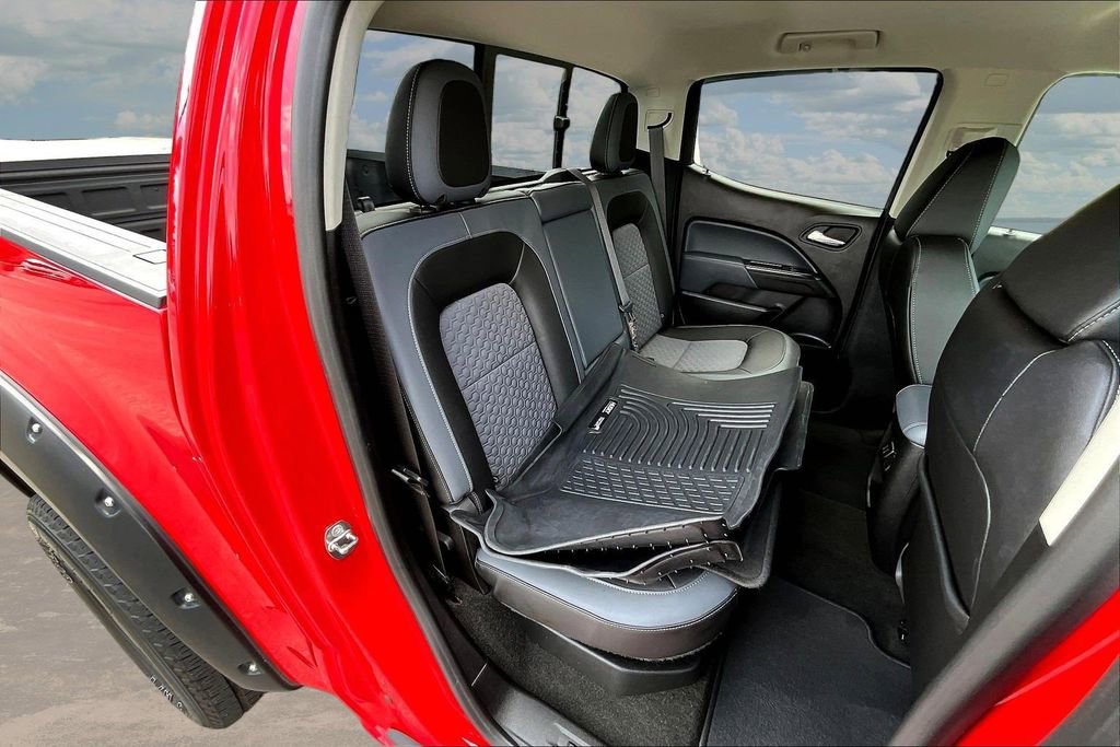 Used 2017 Chevrolet Colorado Z71 AWD/4WD image 28