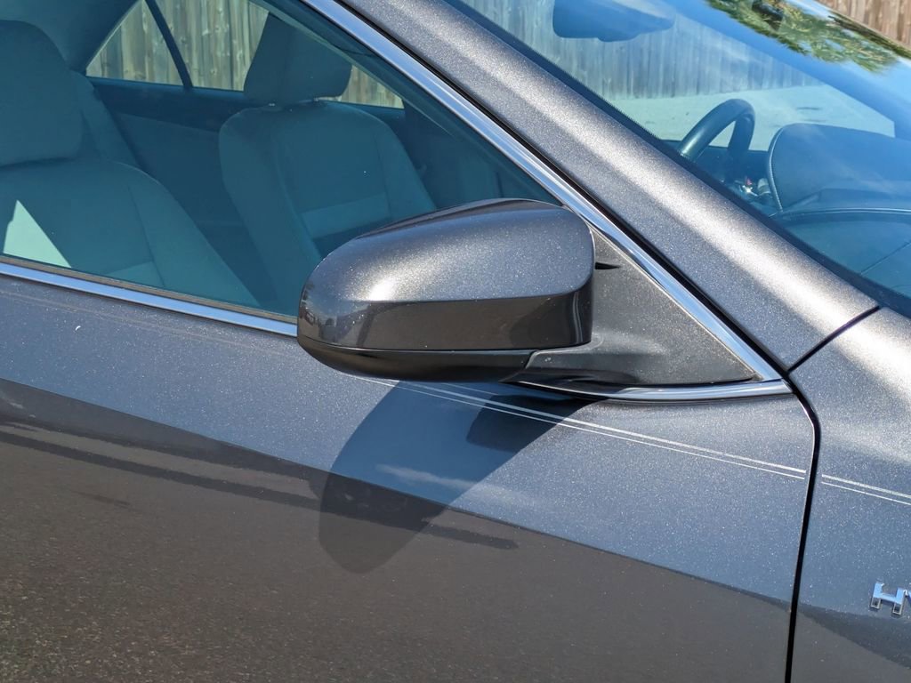 Used 2013 Toyota Camry XLE w/ Leather Pkg image 12