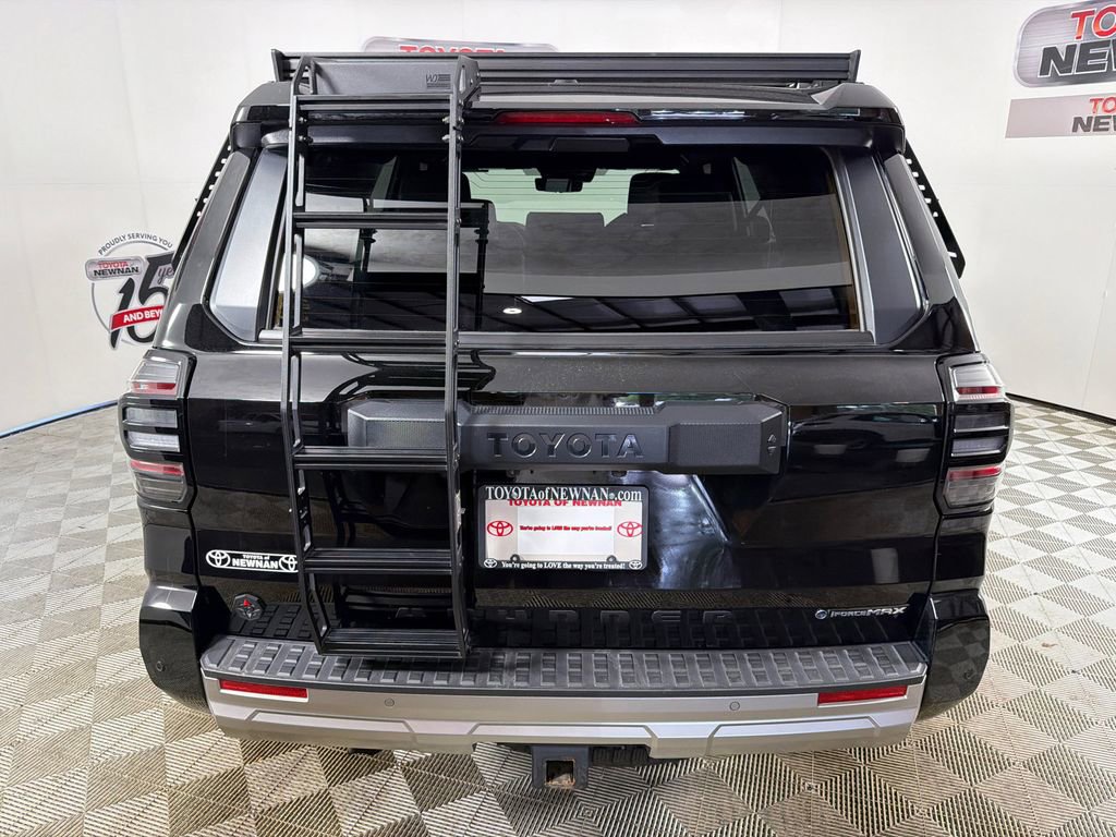 Used 2025 Toyota 4Runner Trailhunter AWD/4WD image 4