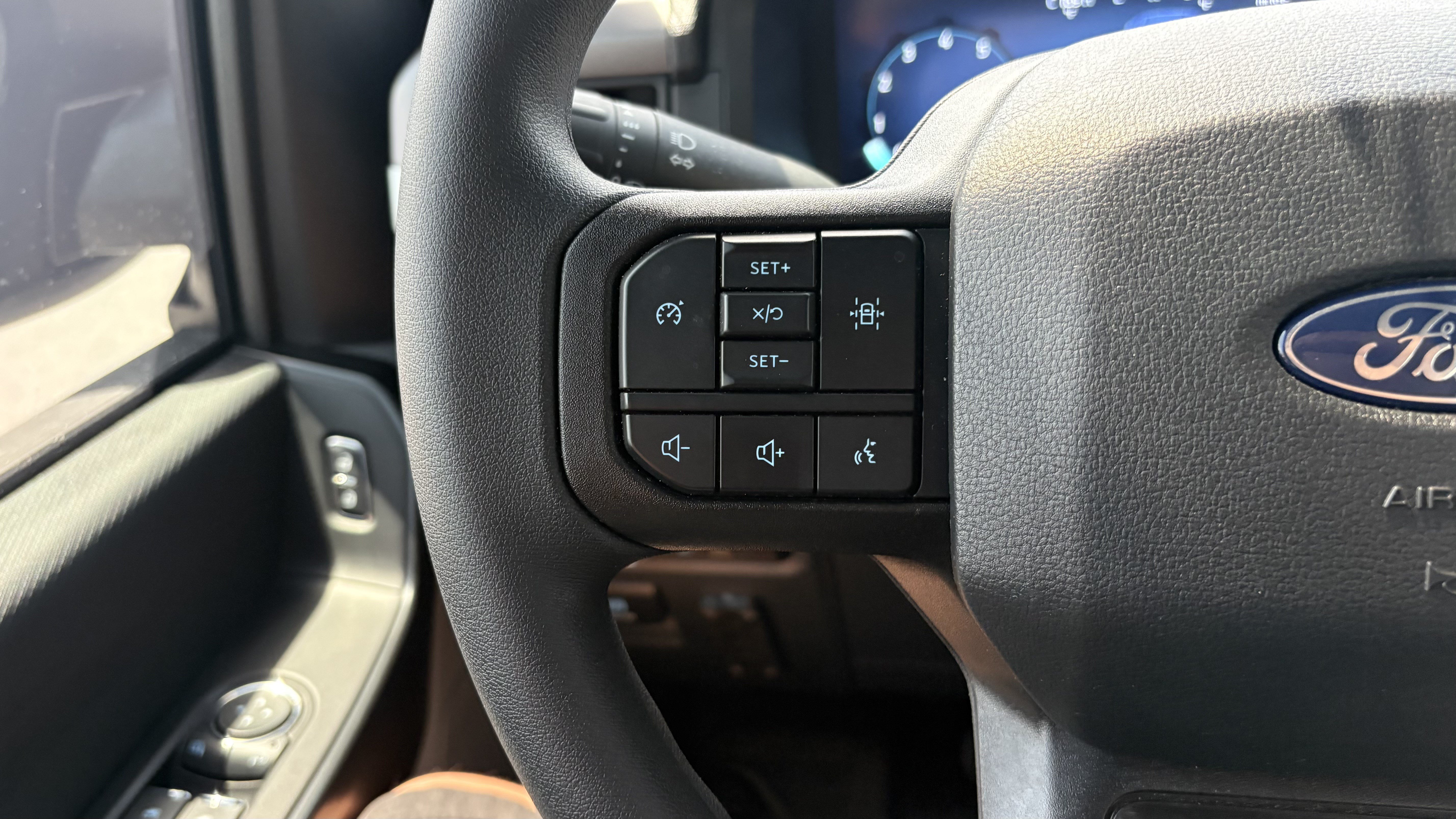 Used 2025 Ford F150 XL w/ Equipment Group 103A High AWD/4WD image 20