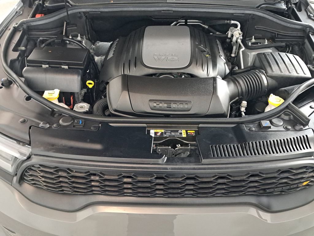 Used 2023 Dodge Durango R/T w/ Hemi Orange Plus Package image 10