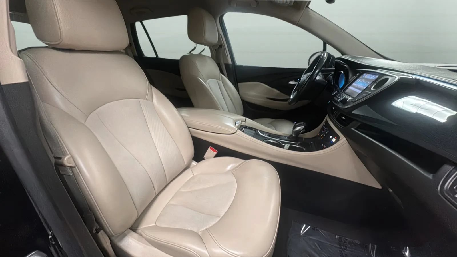 Used 2017 Buick Envision Preferred FWD image 24