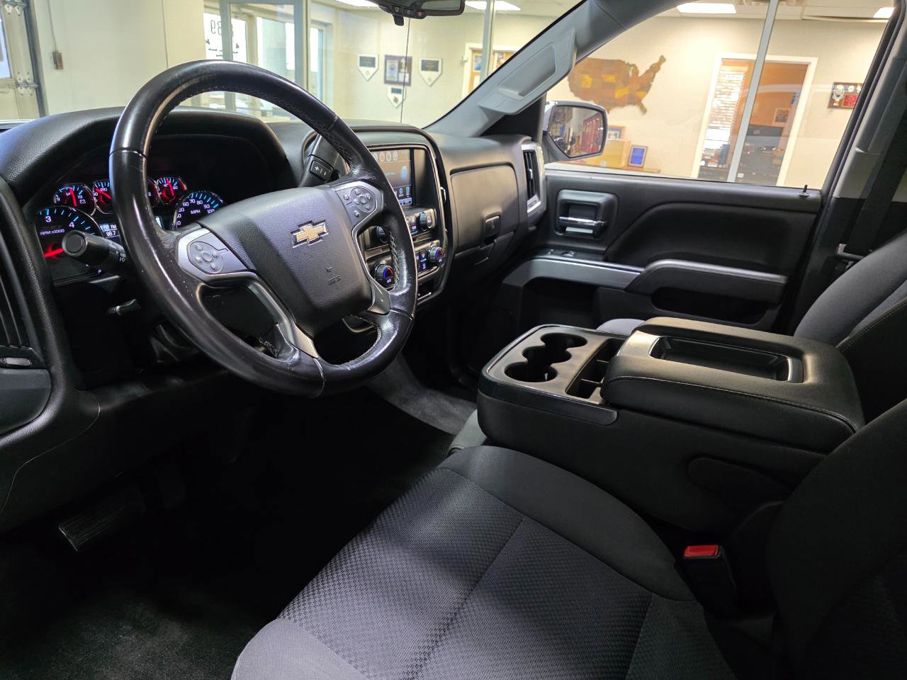 Used 2018 Chevrolet Silverado 1500 LT w/ All Star Edition image 16