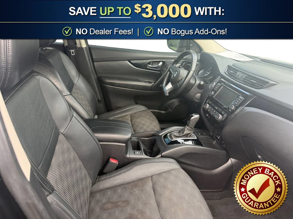 Used 2021 Nissan Rogue Sport SV w/ Technology Package FWD image 22
