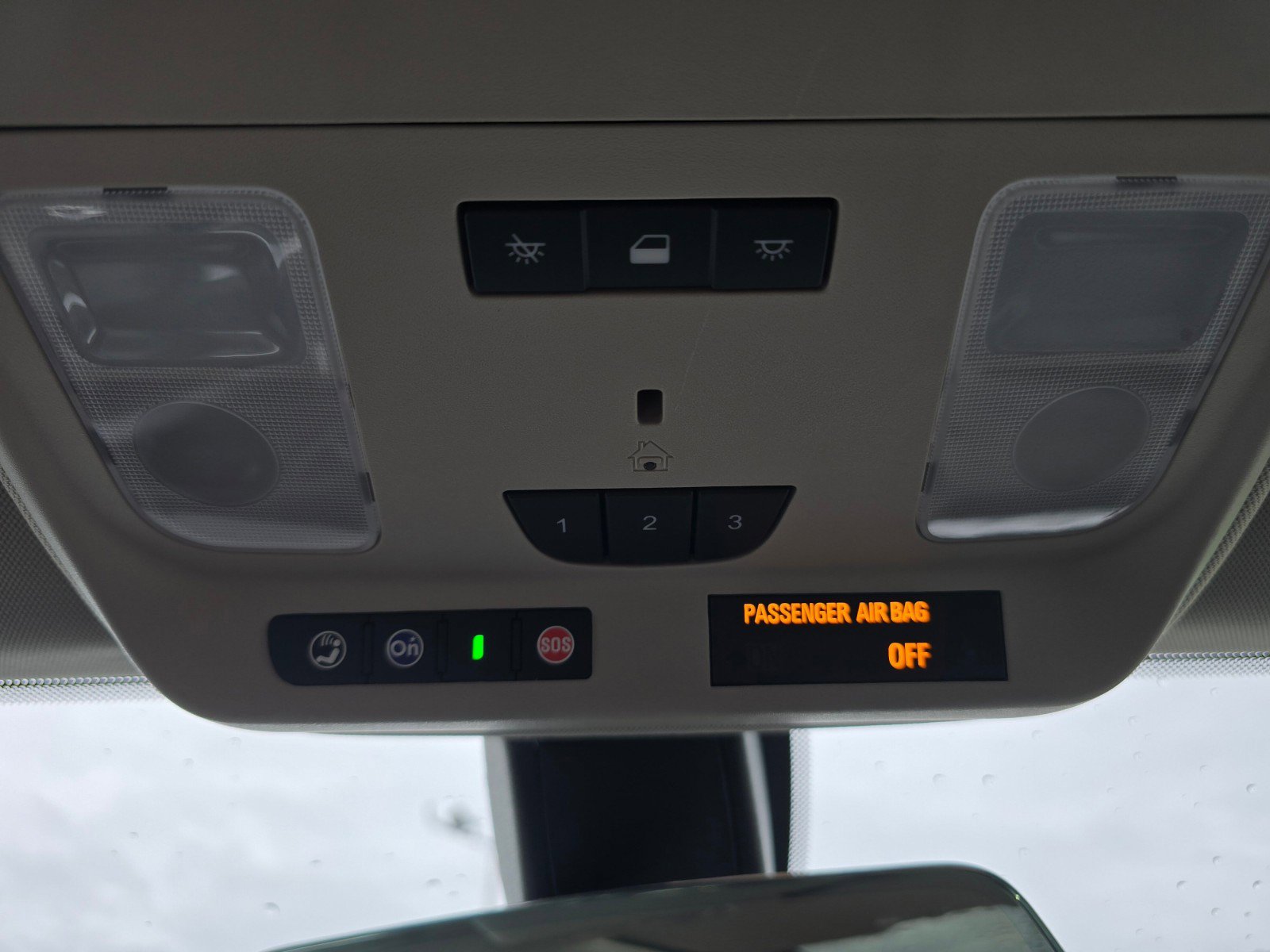 Used 2019 Buick Envision Essence w/ LPO, Active Package image 38