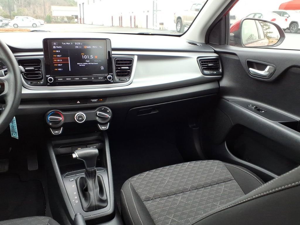 Used 2021 Kia Rio S image 12