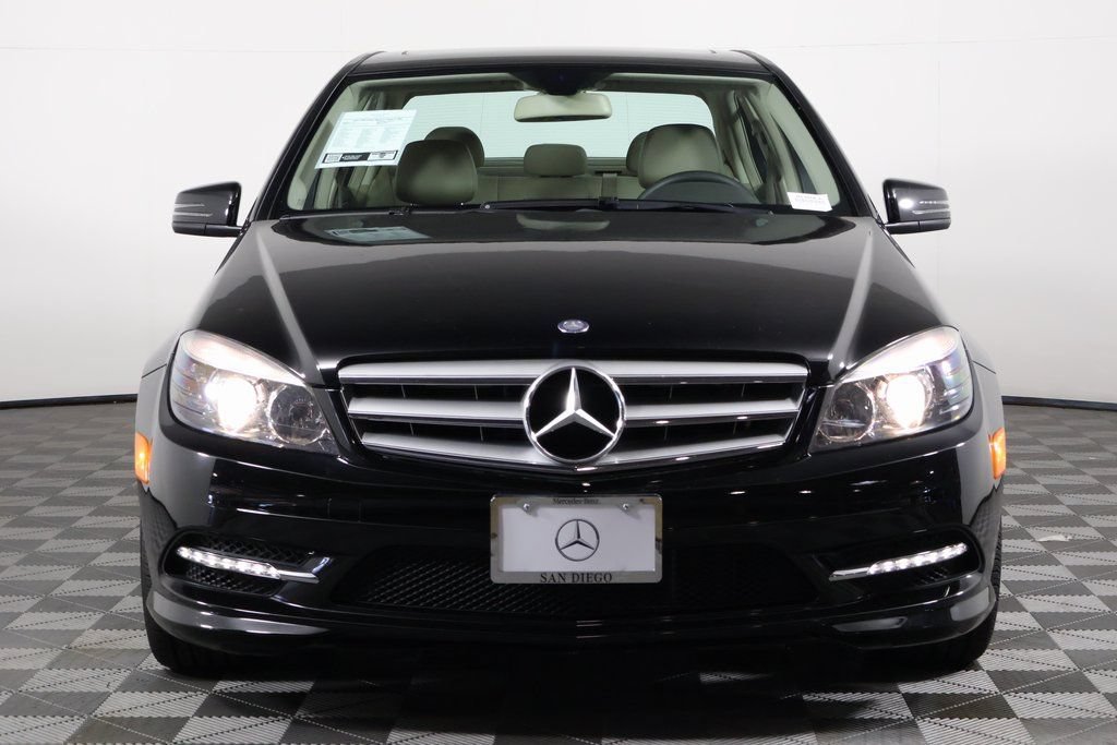Used 2011 Mercedes-Benz C 300 Sedan image 2