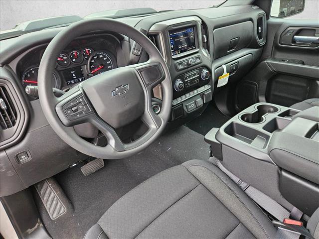 New 2026 Chevrolet Silverado 1500 Custom Trail Boss w/ LPO, Dark Essentials Package AWD/4WD image 3