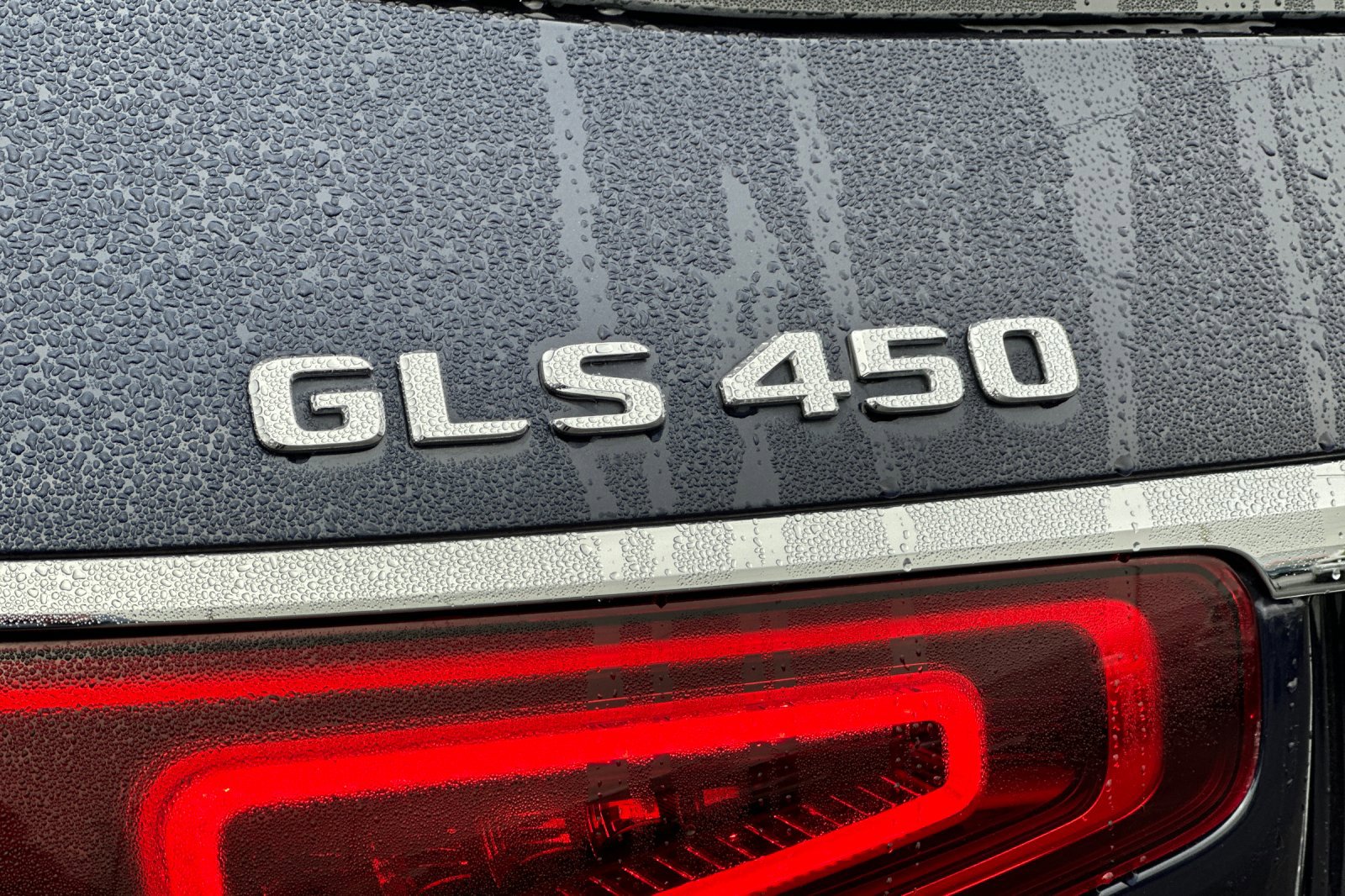 Used 2022 Mercedes-Benz GLS 450 4MATIC w/ AMG Line Exterior image 28