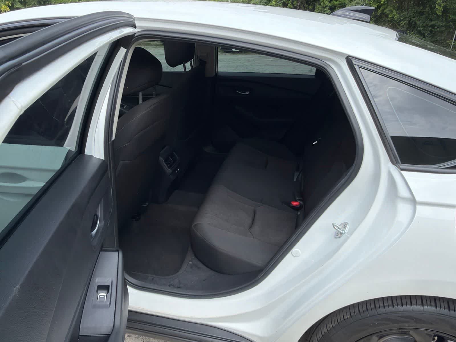 Certified 2025 Honda Accord SE image 17