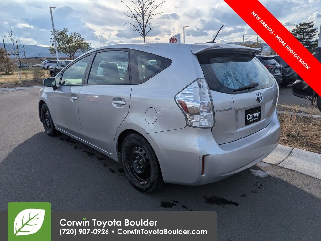 Used 2012 Toyota Prius V Three image 5