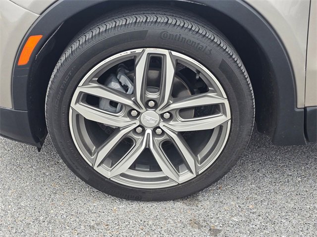 Used 2023 Cadillac XT4 Sport image 9