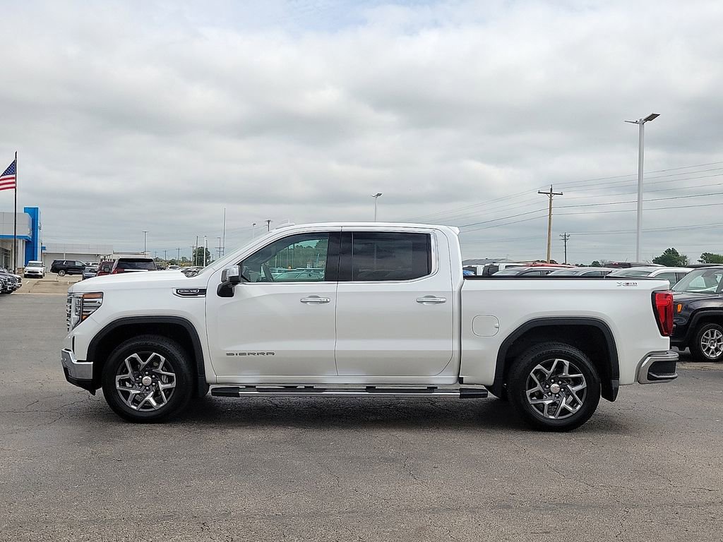 Used 2024 GMC Sierra 1500 SLT w/ SLT Premium Plus Package AWD/4WD image 3
