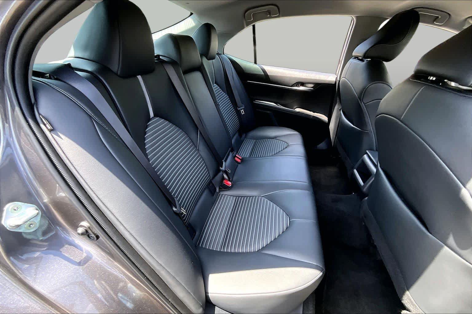 Used 2023 Toyota Camry SE FWD image 20
