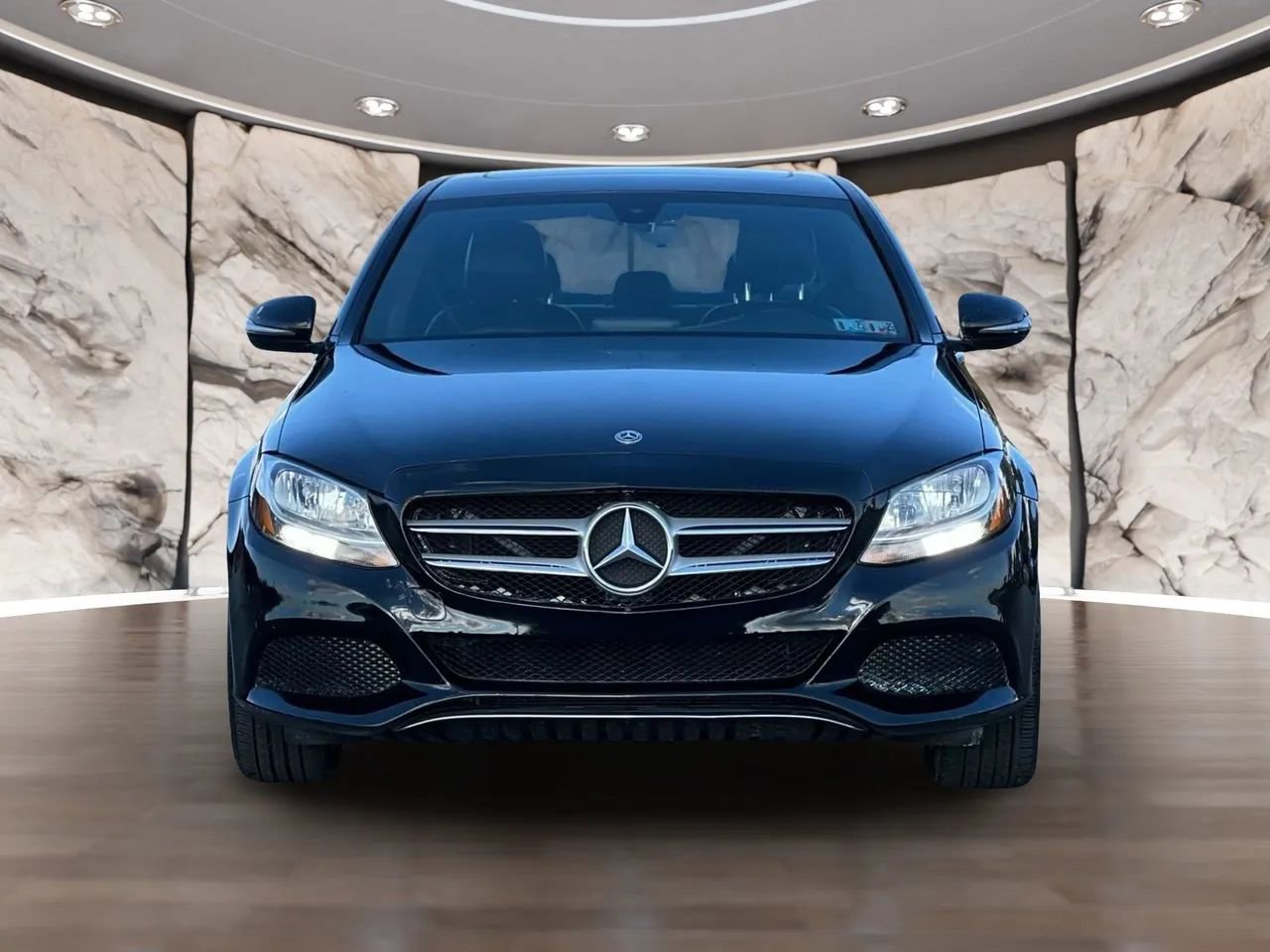 Used 2018 Mercedes-Benz C 300 4MATIC Sedan image 3