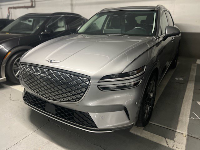 Used 2023 Genesis Electrified GV70