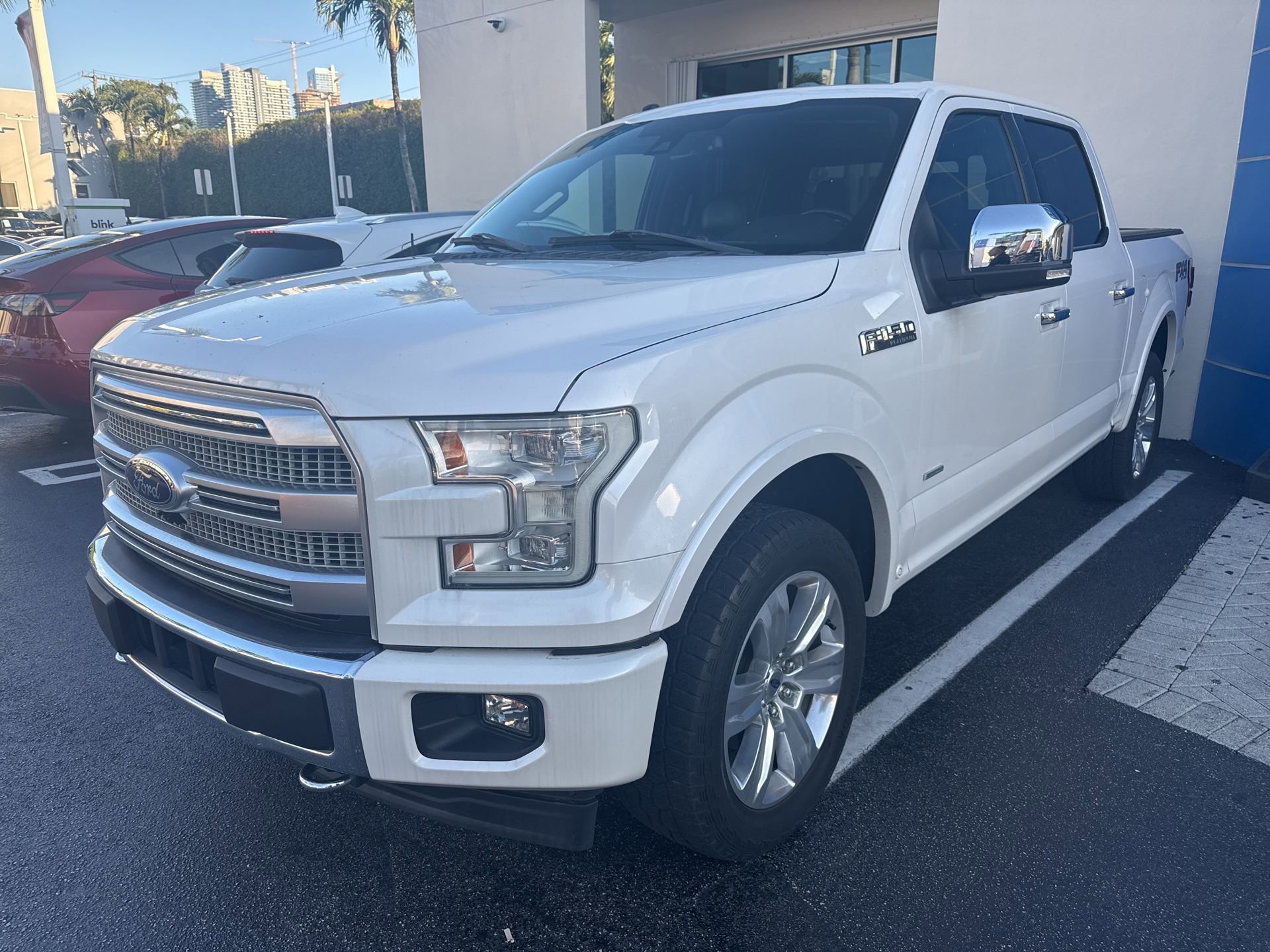 Used 2017 Ford F150 Platinum w/ Equipment Group 701A Luxury