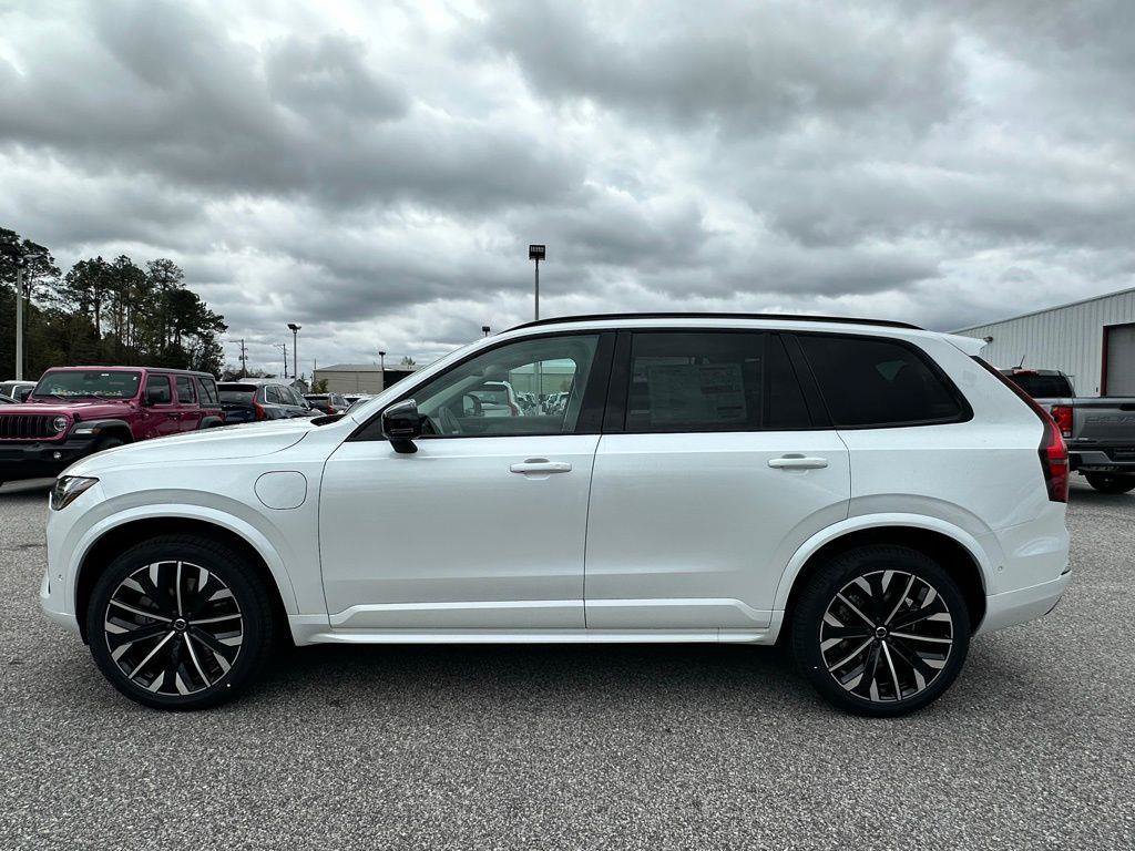 New 2026 Volvo XC90 T8 Ultra w/ Protection Package Premier AWD/4WD image 32