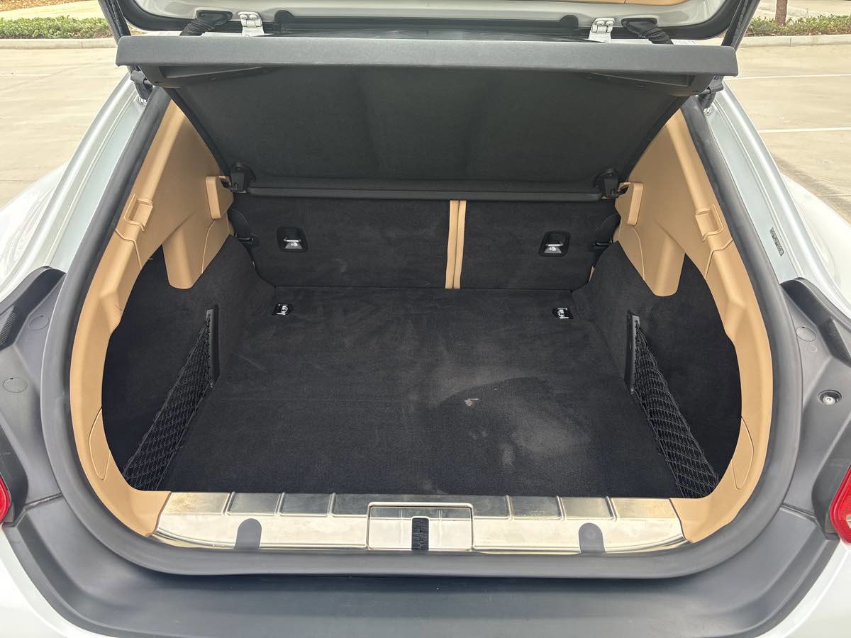 Used 2016 Porsche Panamera 4 Edition image 11