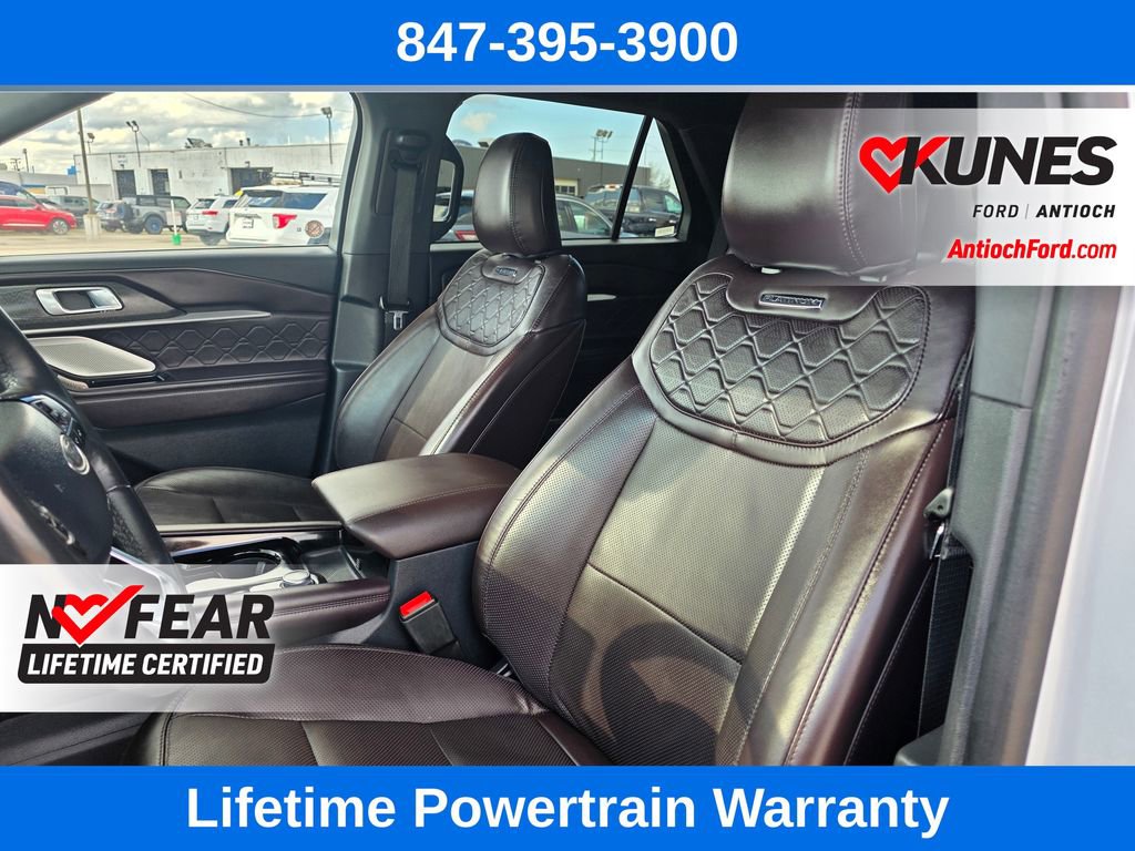 Used 2025 Ford Explorer Platinum w/ LUX Leather Package AWD/4WD image 16