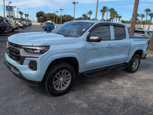 Used 2025 Chevrolet Colorado LT w/ LT Convenience Package AWD/4WD image 8